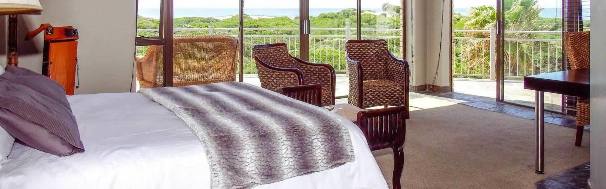 House Haven Guesthouse Port Elizabeth Buitenkant foto