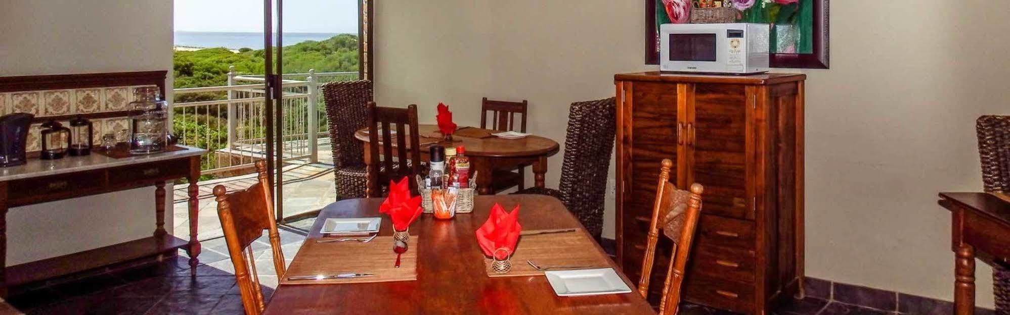 House Haven Guesthouse Port Elizabeth Buitenkant foto